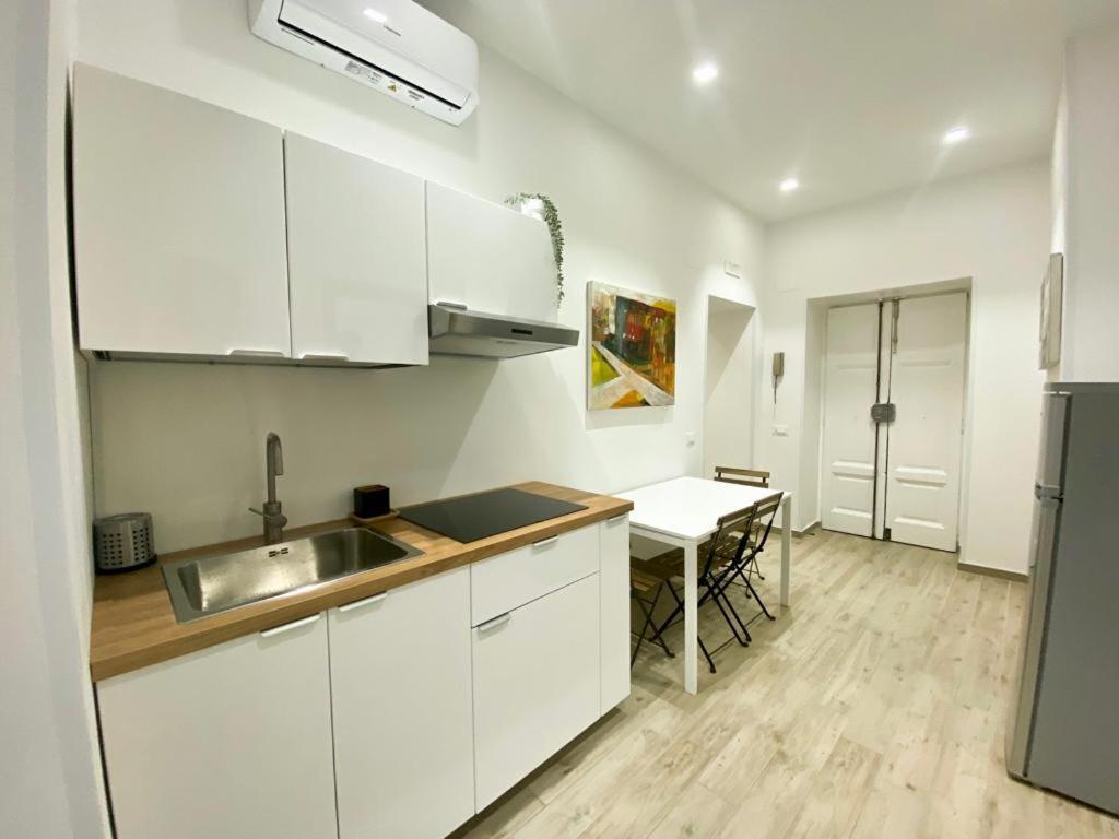 Residenza Sul Corso Apartment Salerno Bagian luar foto