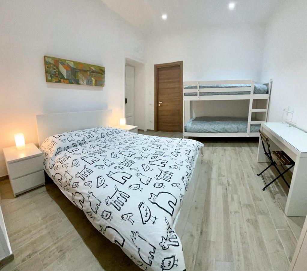 Residenza Sul Corso Apartment Salerno Bagian luar foto